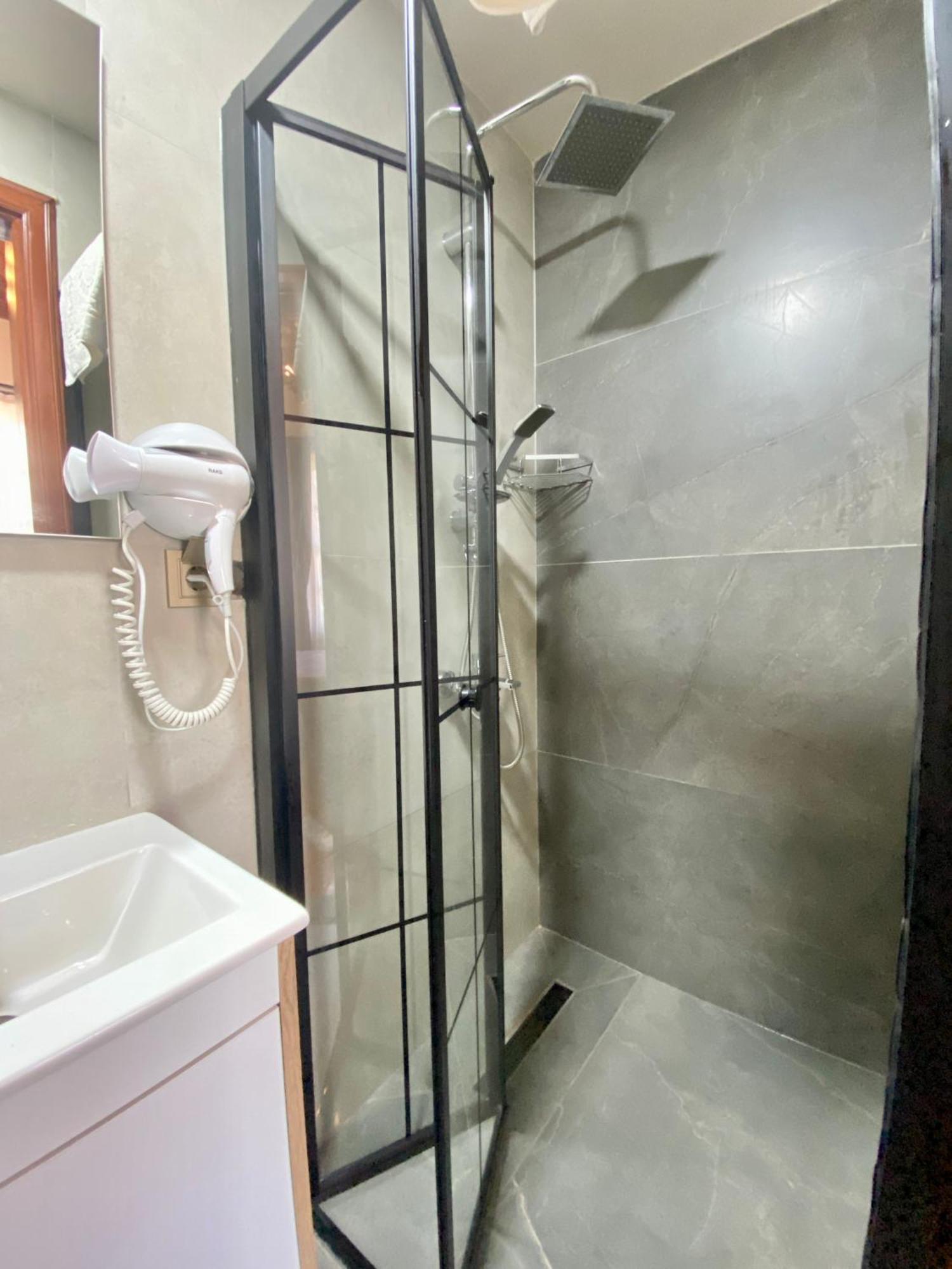 Apartament Necip Bey Konagi Antalya Zewnętrze zdjęcie