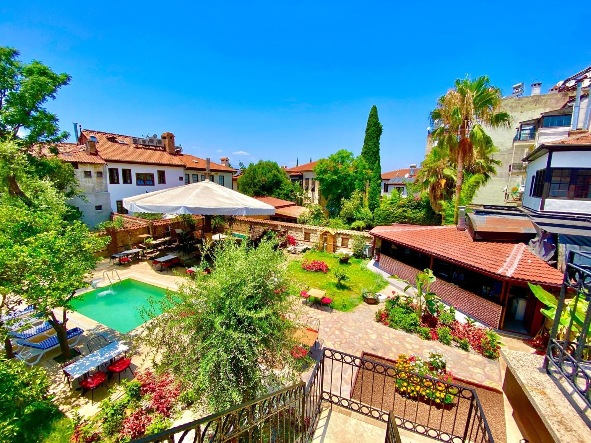 Apartament Necip Bey Konagi Antalya Zewnętrze zdjęcie